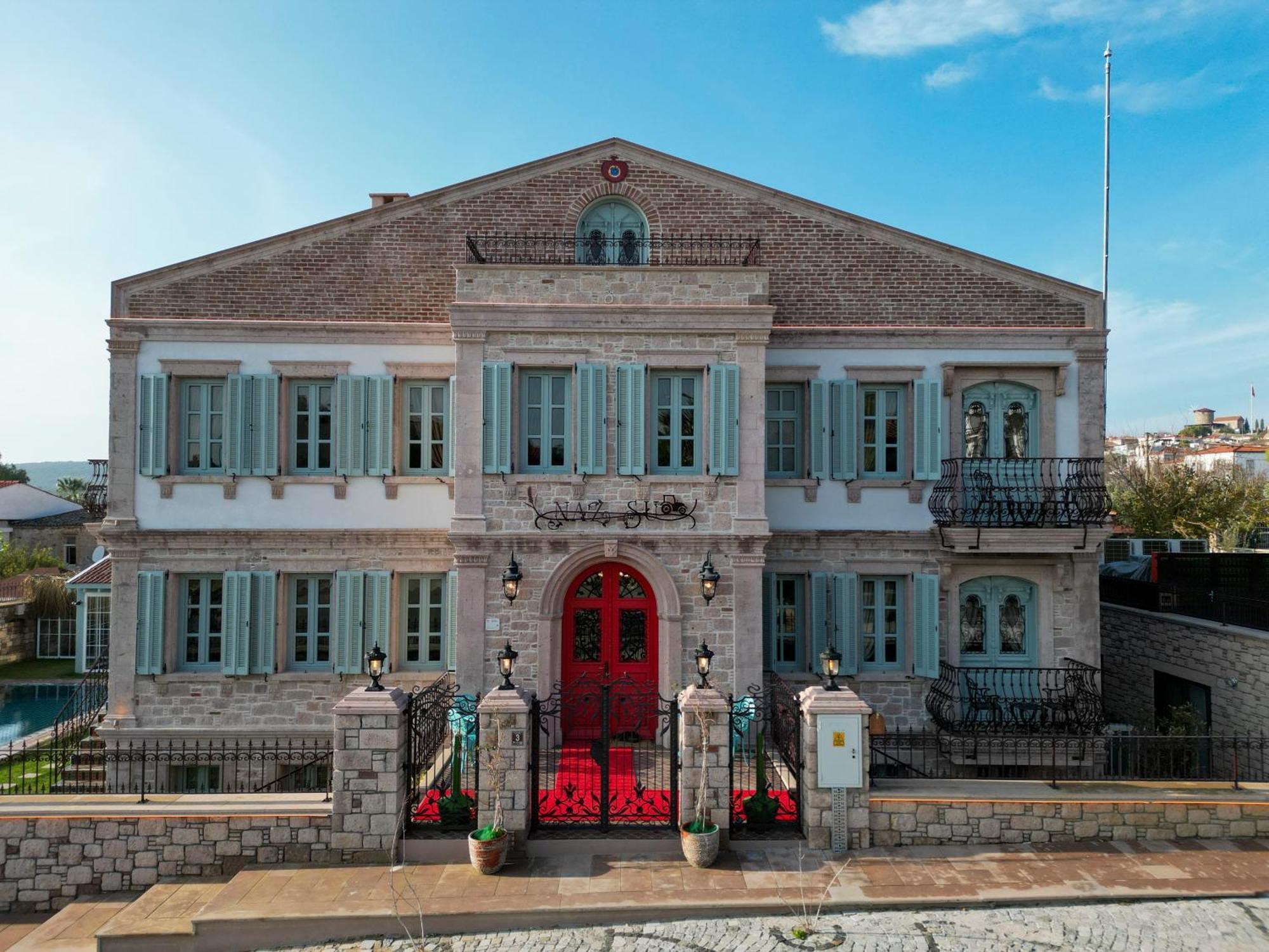 Naz Su Cunda Hotel Bagian luar foto