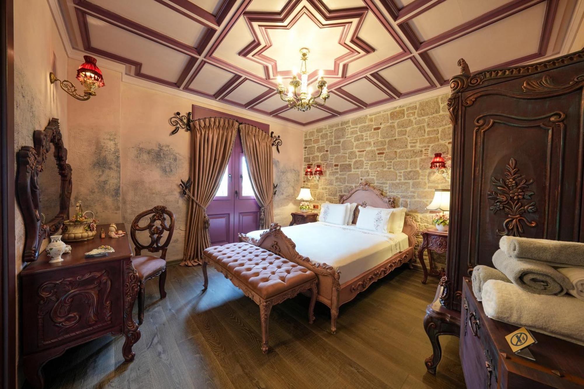 Naz Su Cunda Hotel Bagian luar foto