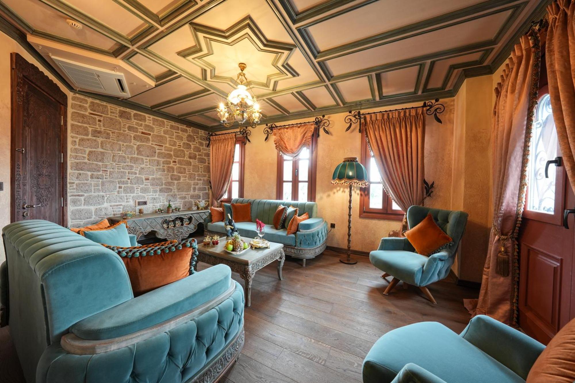 Naz Su Cunda Hotel Bagian luar foto