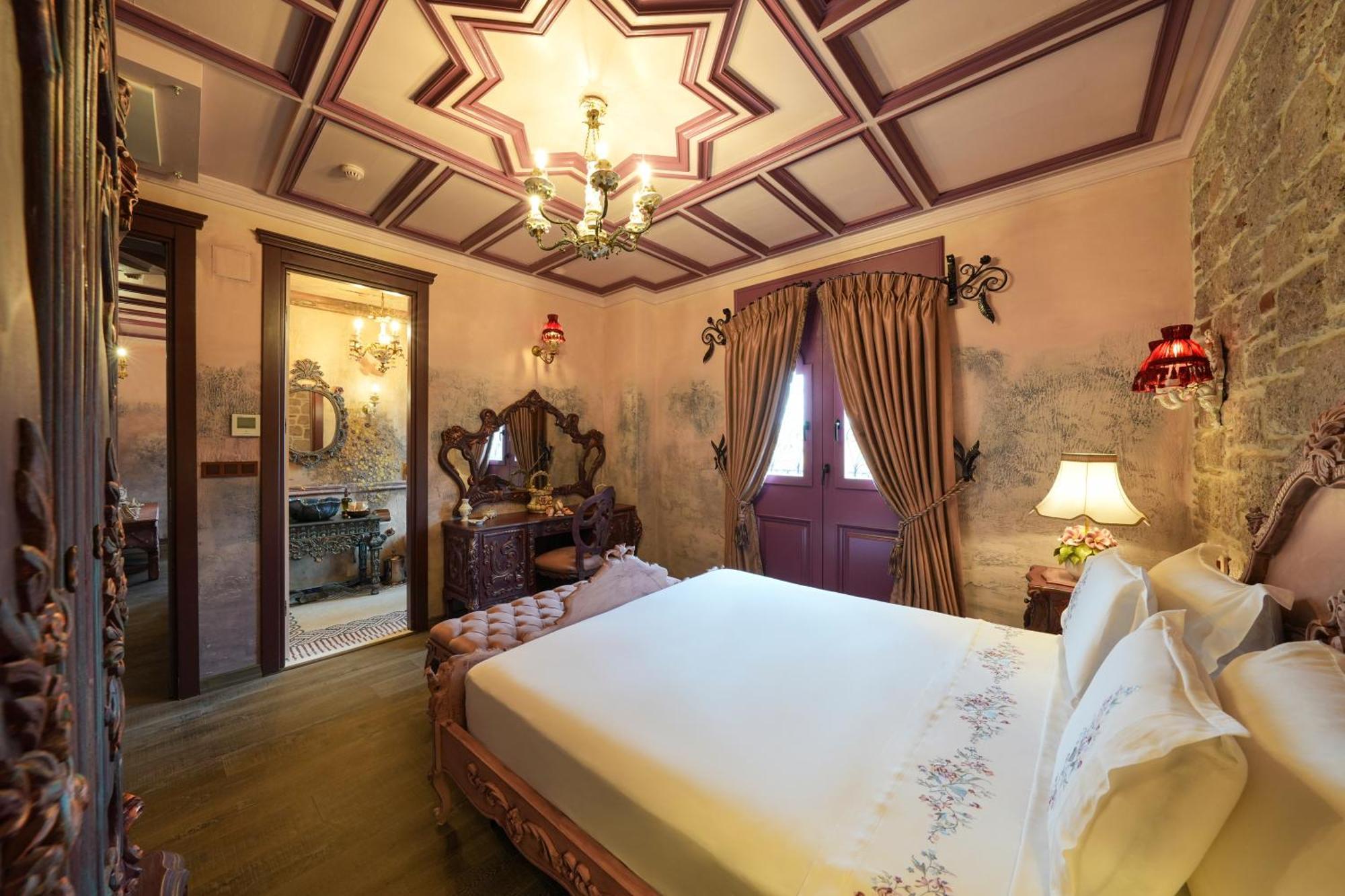Naz Su Cunda Hotel Bagian luar foto