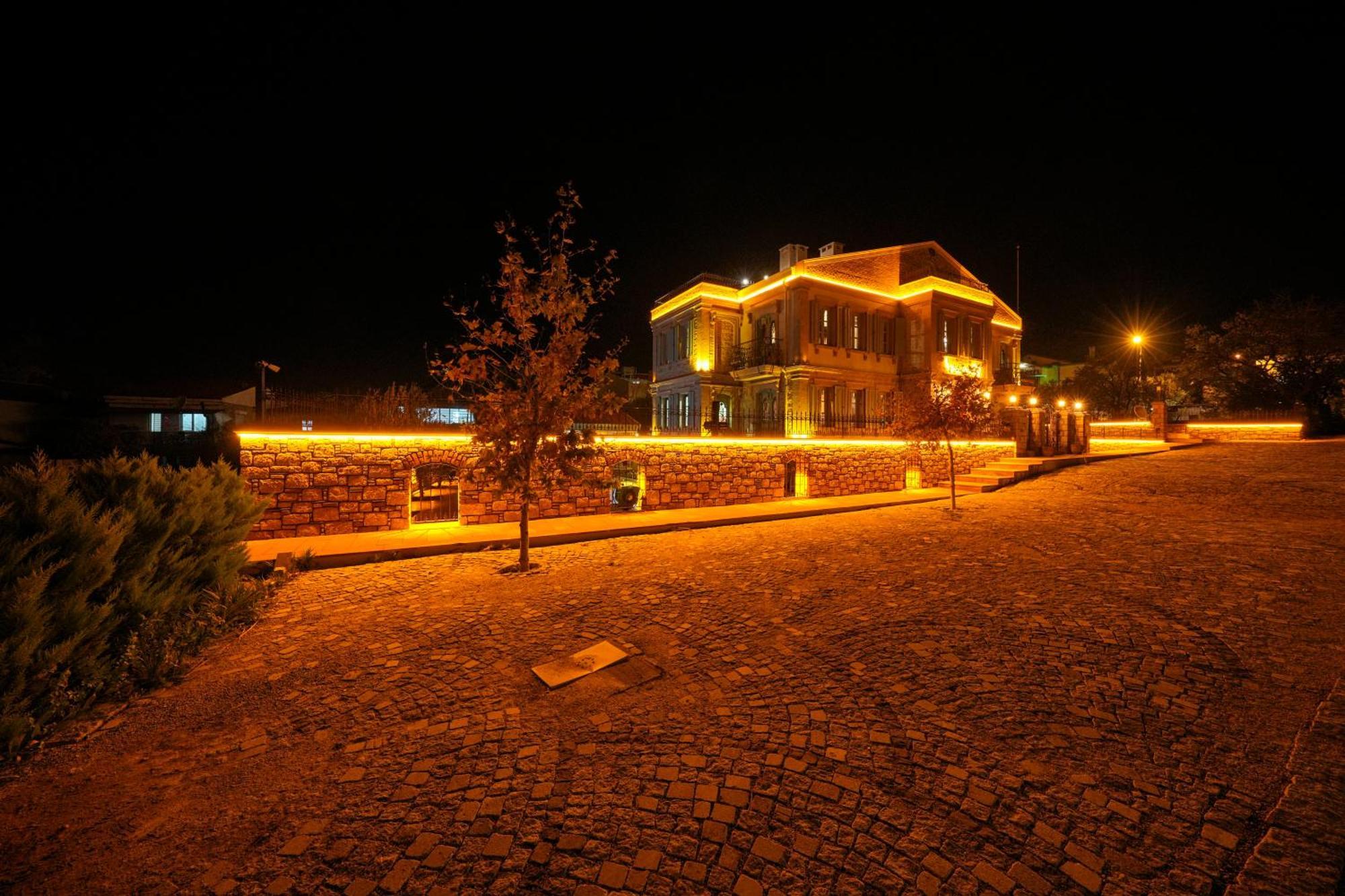 Naz Su Cunda Hotel Bagian luar foto